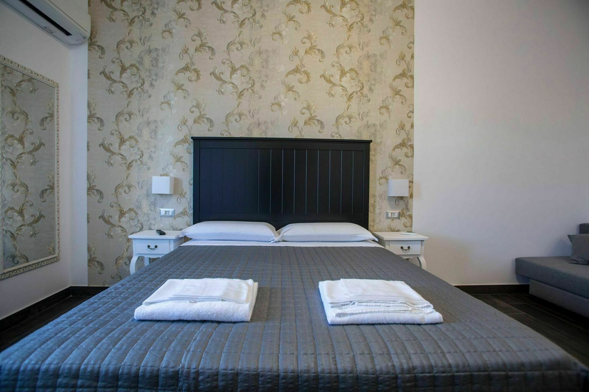B&B Civico 41 Salerno Exterior photo